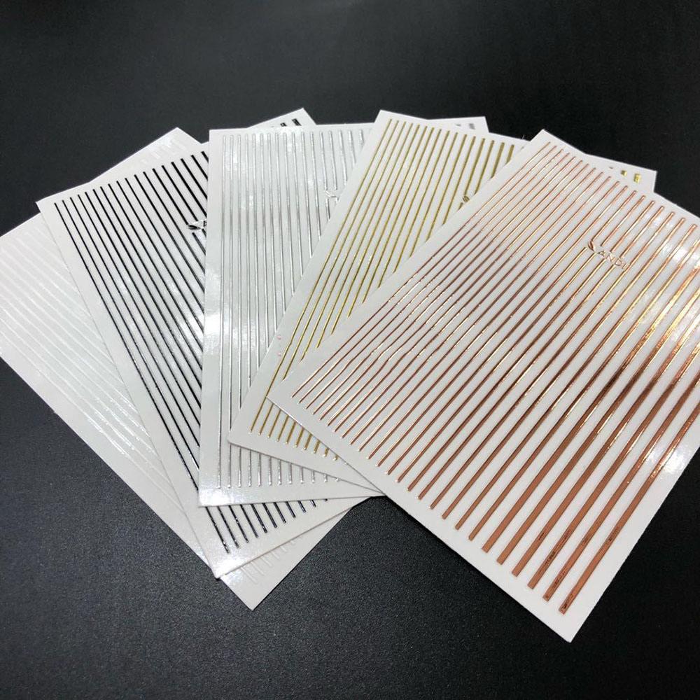 1 シート 3D ゴールドシルバーラインストライプネイルステ - Gold Foil Flakes のレビューと価格